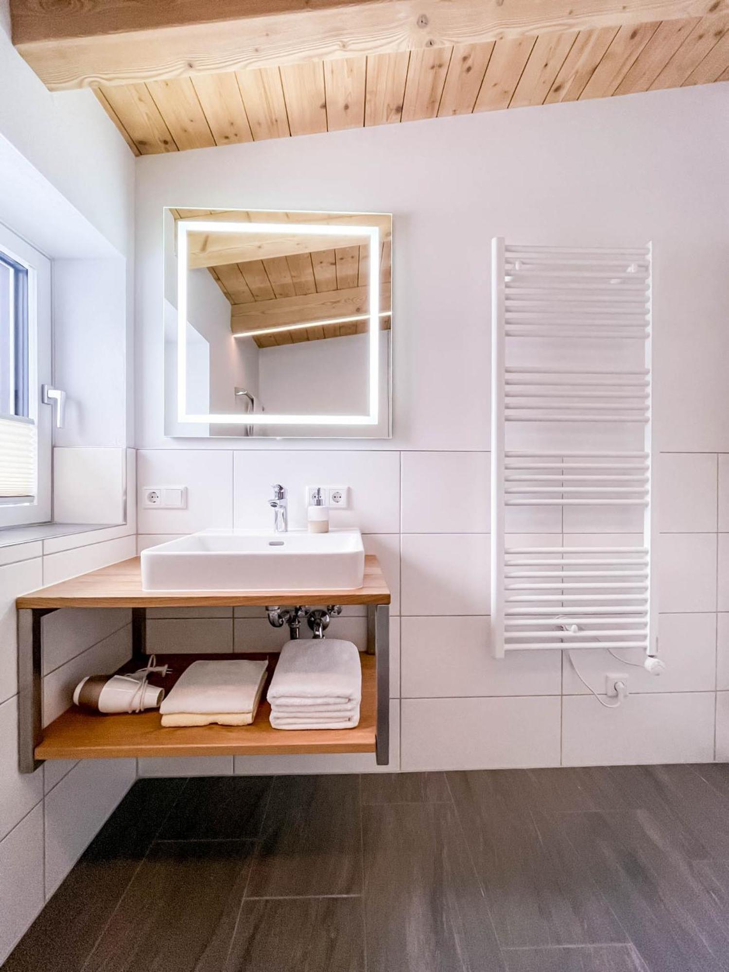 Gluexplatzl Appartements Am Wald سانكت مارتن ام تنيسي الغرفة الصورة